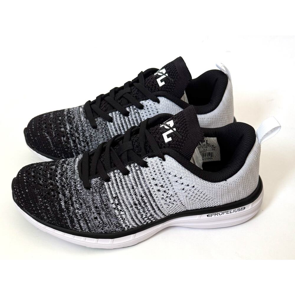APL Techloom Wave Cushioned Workout Running Sneakers Black Size 5.5 NEW